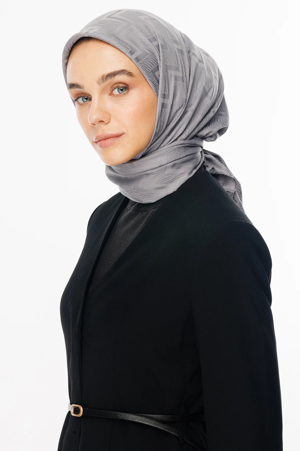 Viora Desen İpeksi Jakar Eşarp