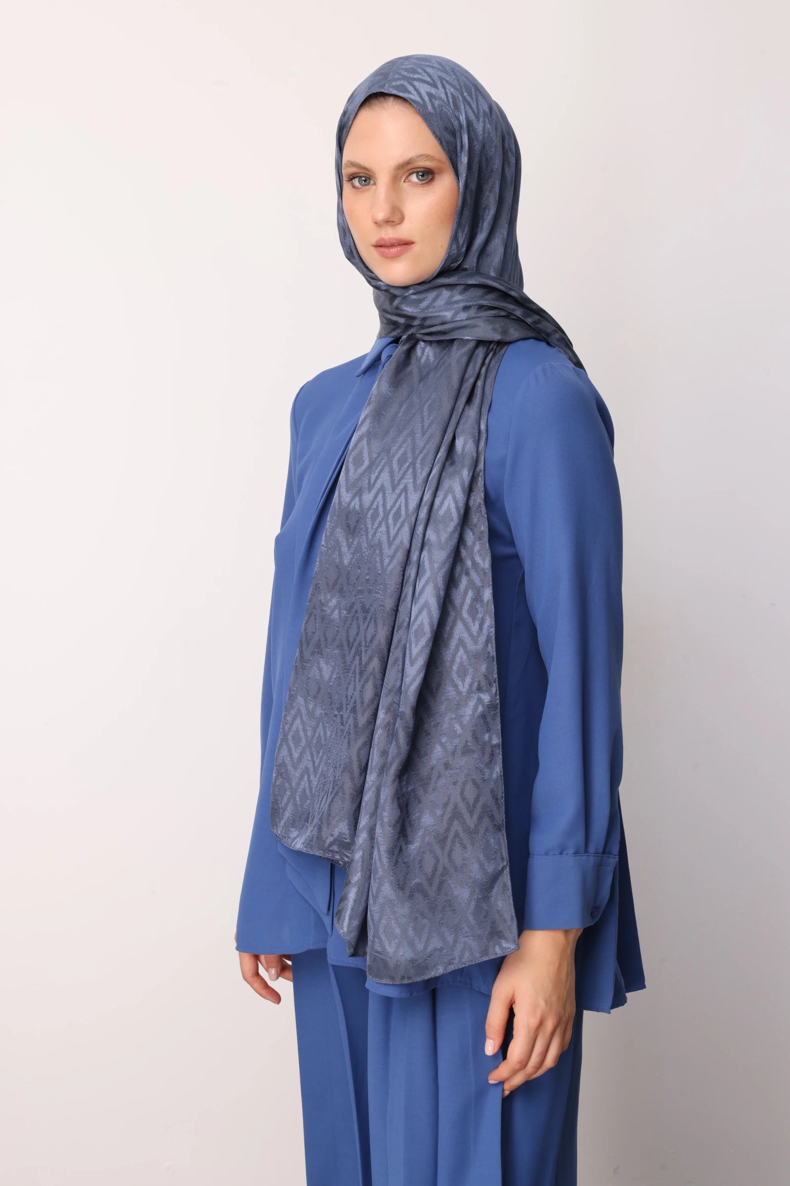 Karo Desen Parlak Jakar Şal