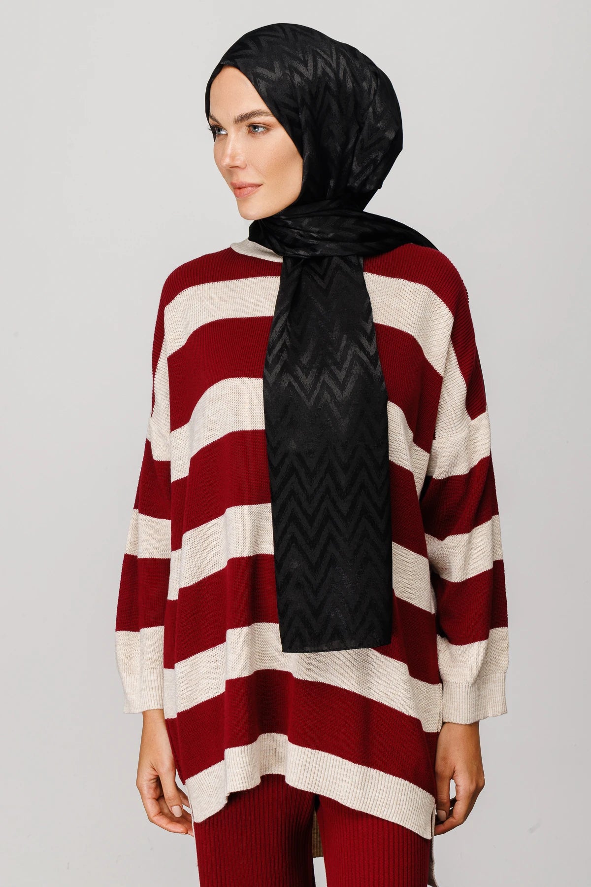 Zikzak Desen Parlak Jakar Şal