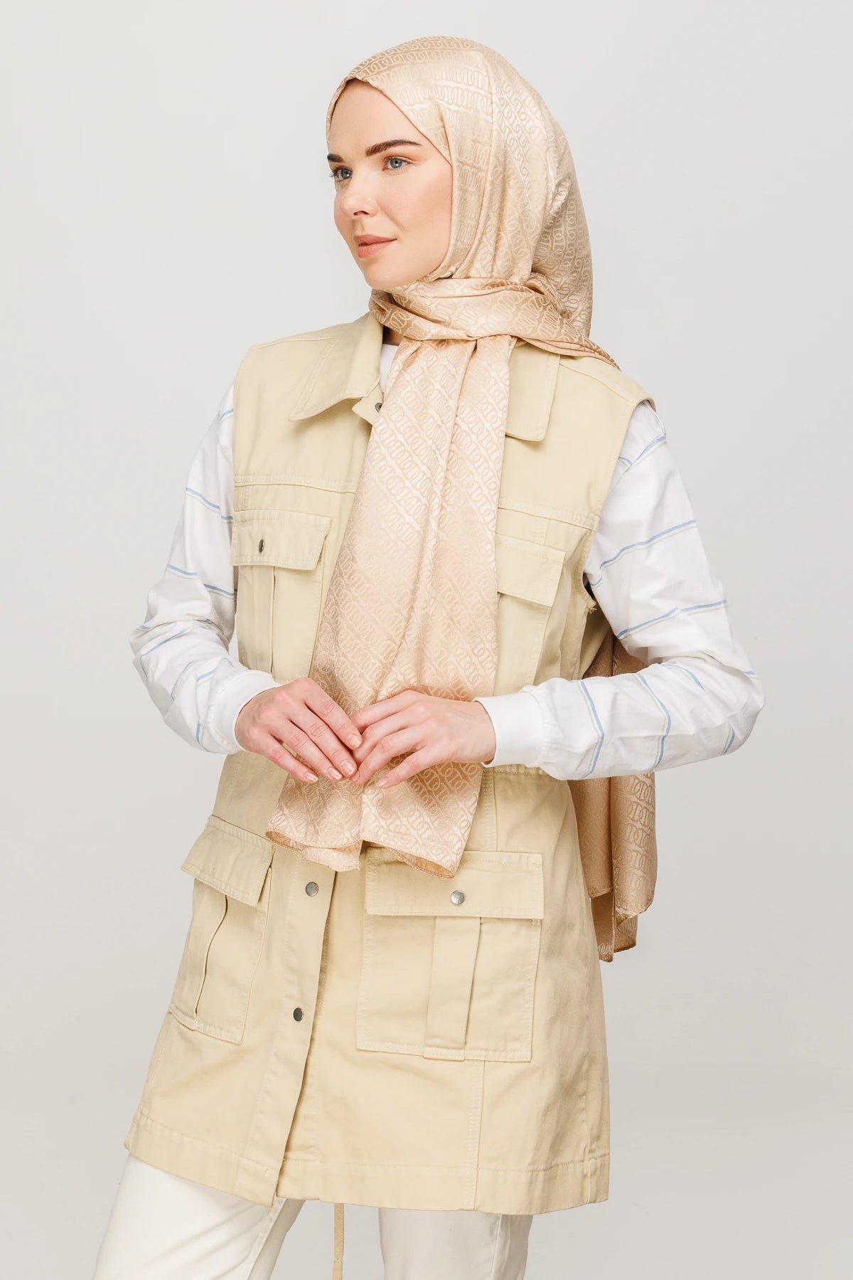 Forever Desen Parlak Jakar Şal