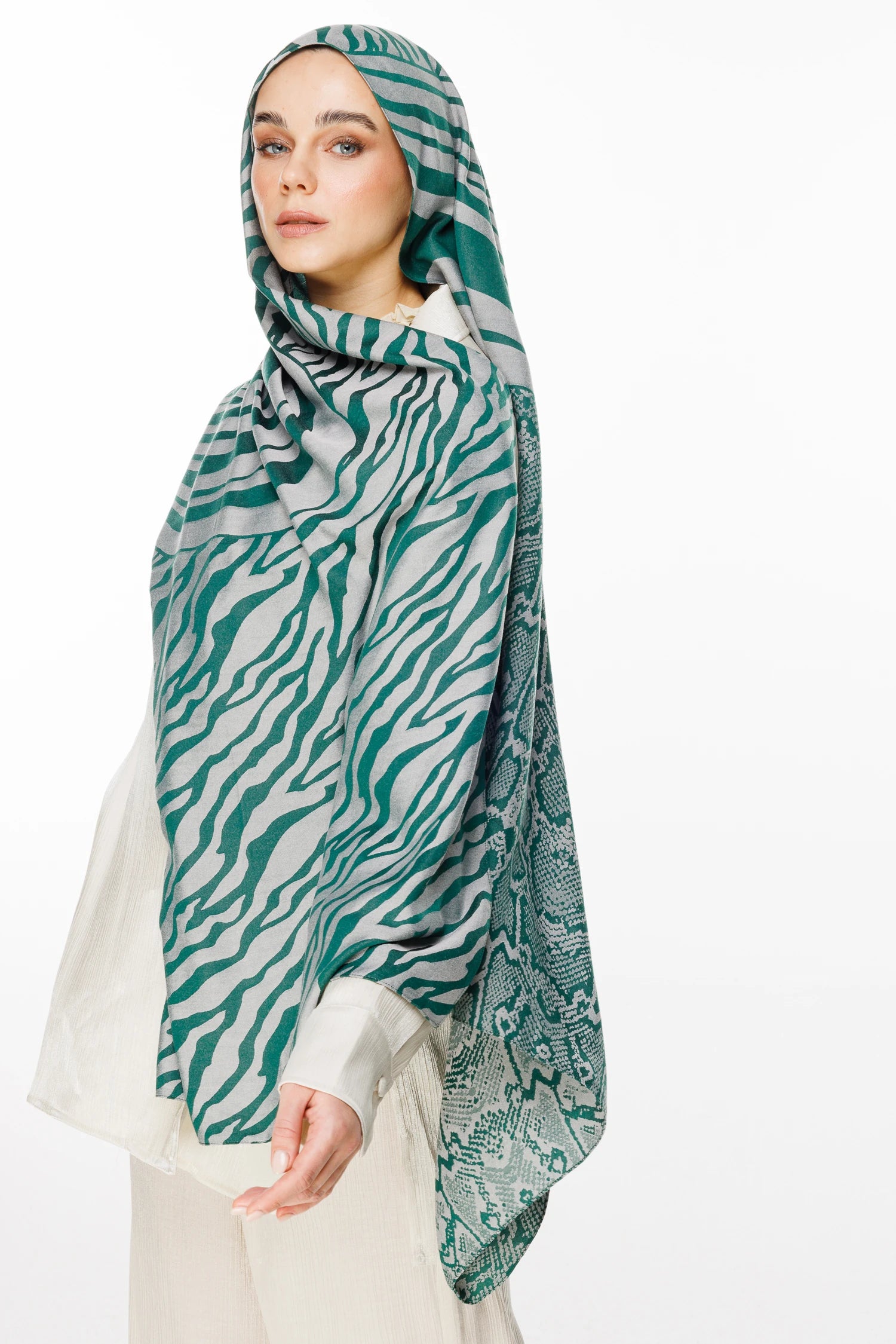 Riad Desen Çift Taraflı Şal