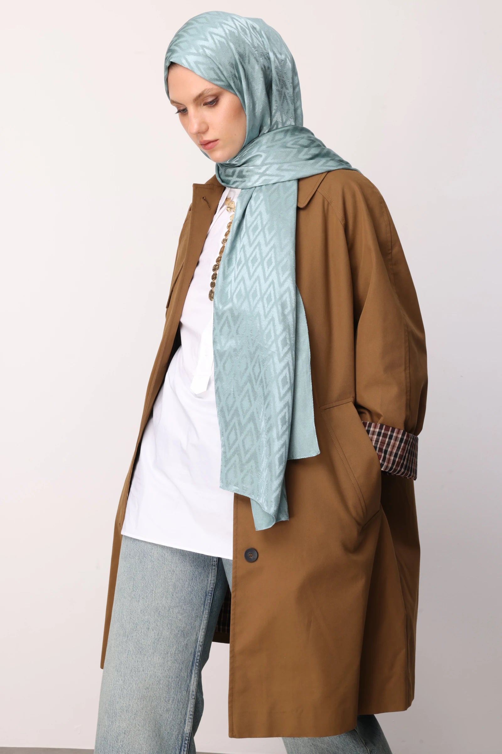 Karo Desen Parlak Jakar Şal