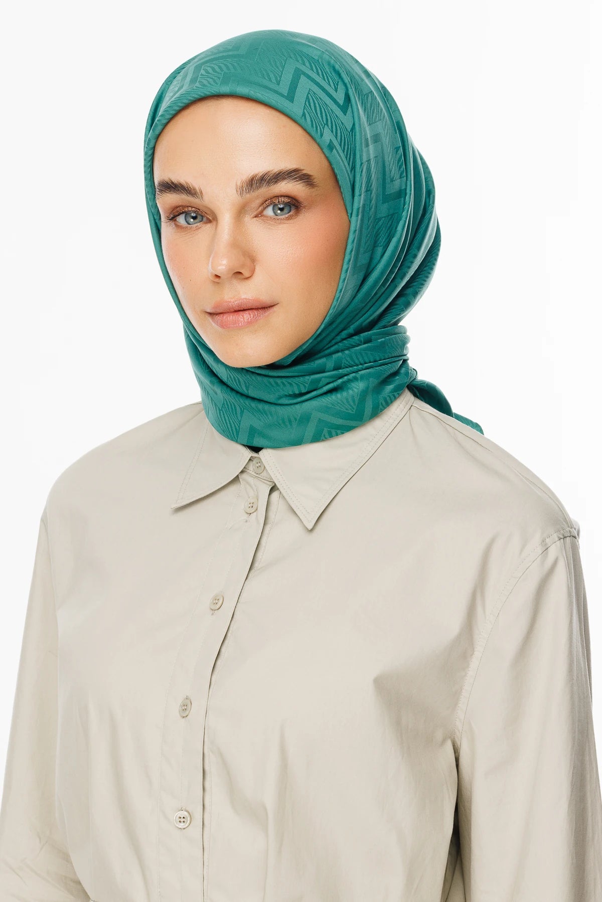 Viora Desen İpeksi Jakar Eşarp