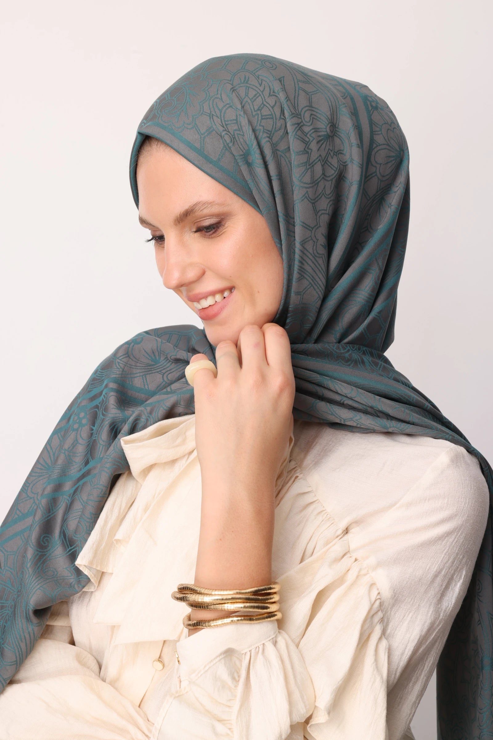 Lavin Desen Çift Taraflı Şal