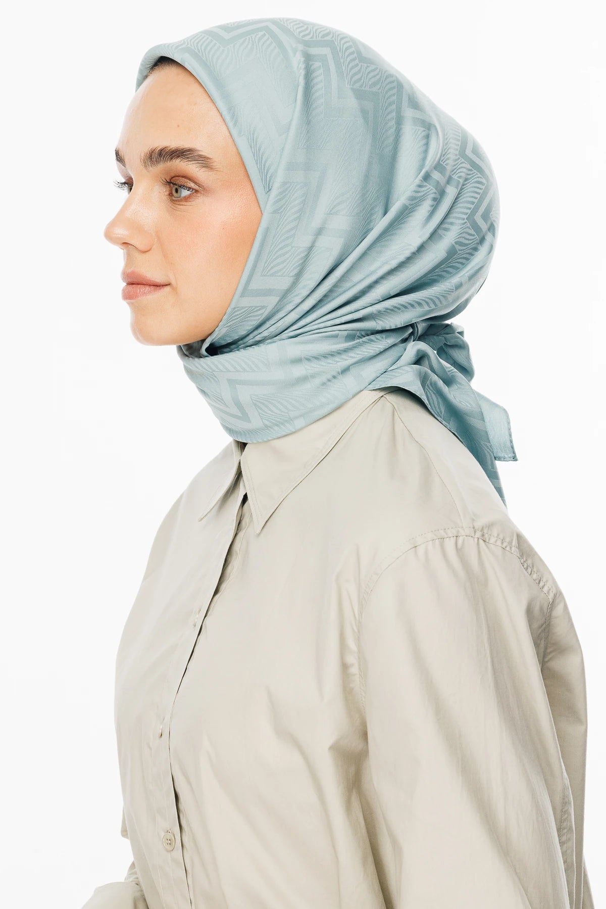 Viora Desen İpeksi Jakar Eşarp