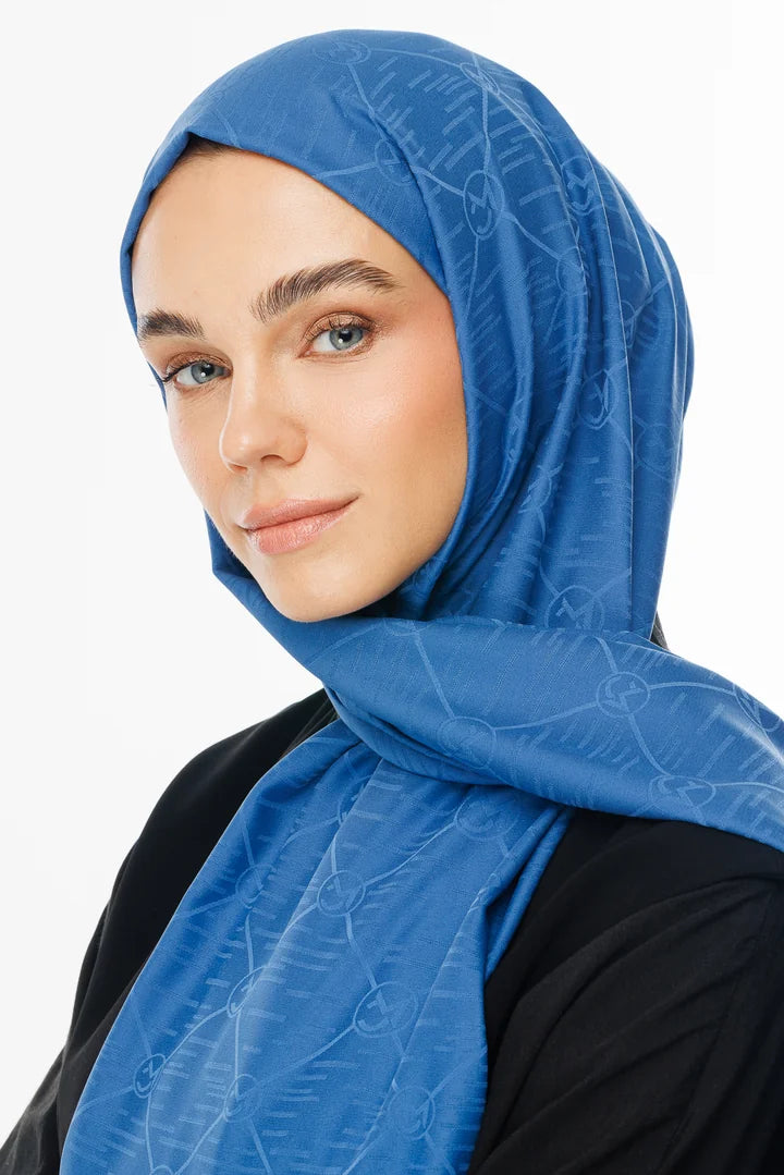 Moon Is Desen Jakar Şal