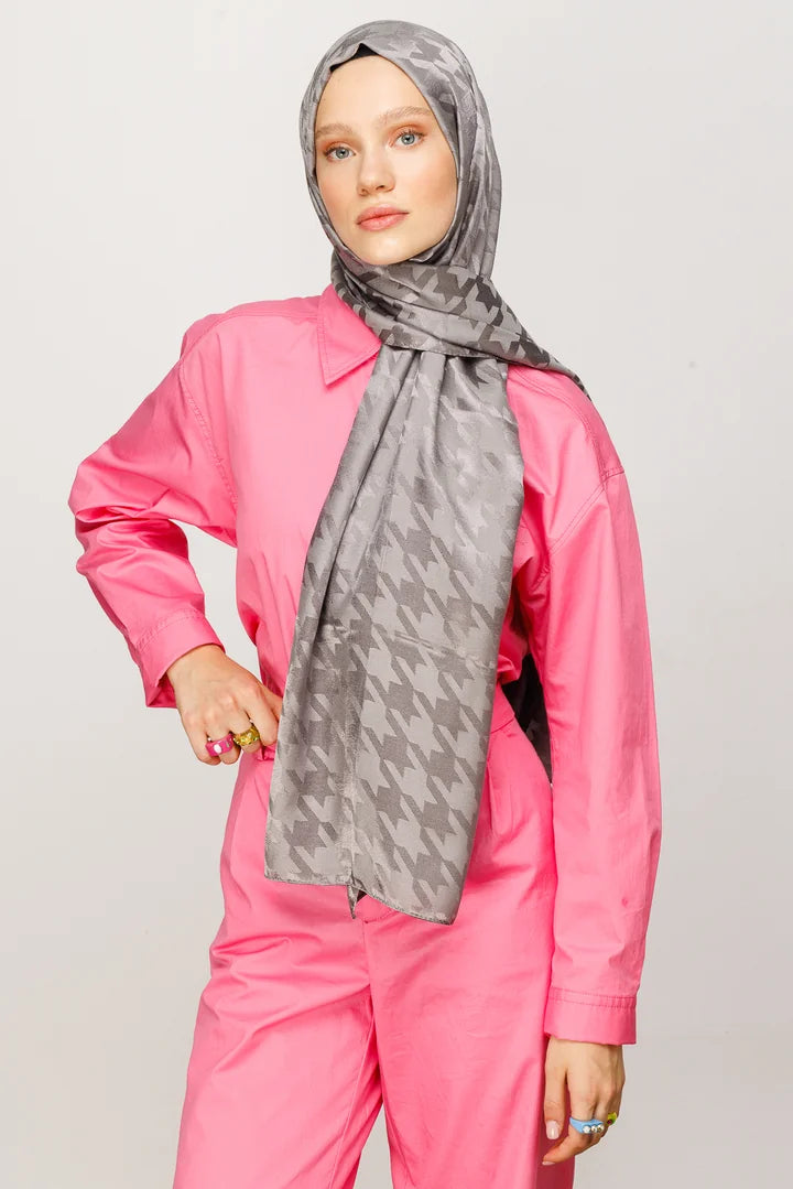 Kazayağı Desen Parlak Jakar Şal