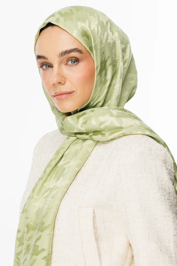 Kazayağı Desen Parlak Jakar Şal