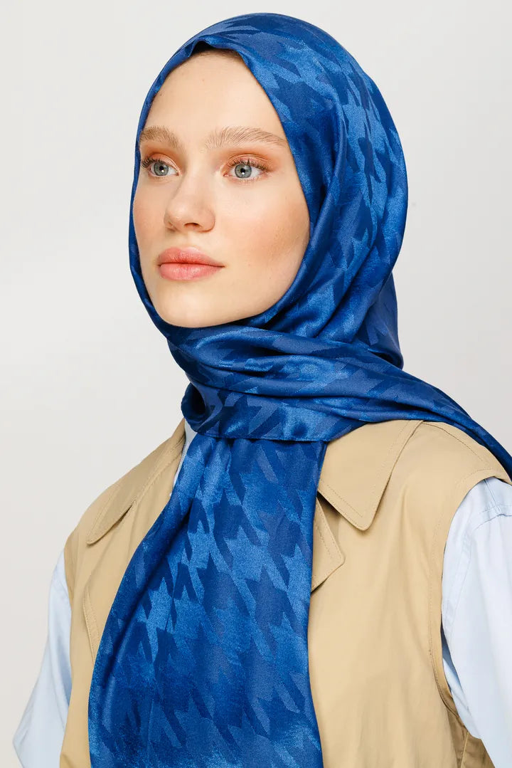 Kazayağı Desen Parlak Jakar Şal