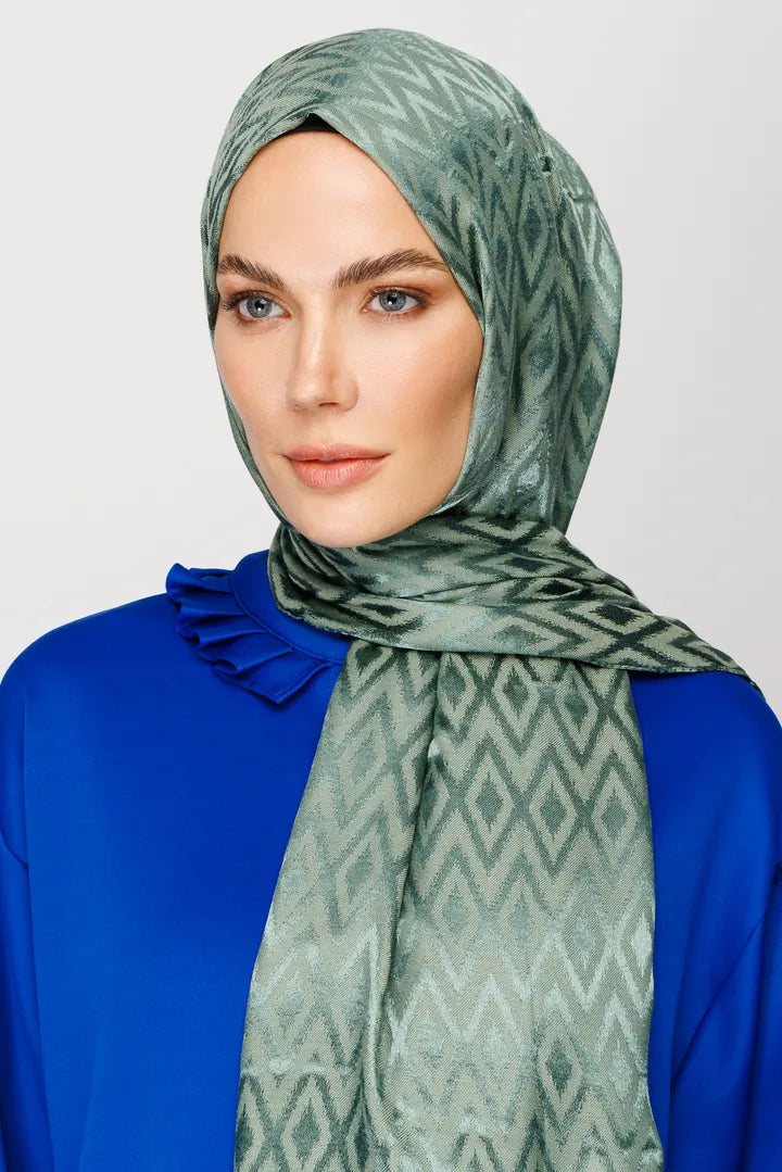 Karo Desen Parlak Jakar Şal