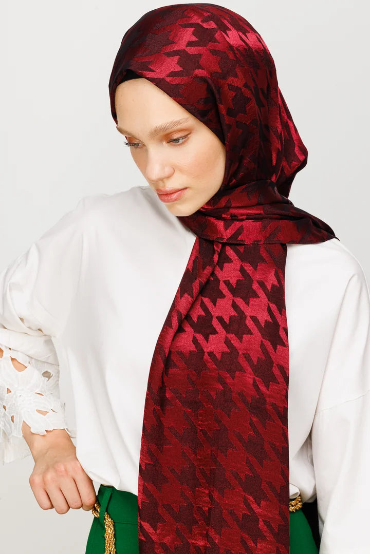 Kazayağı Desen Parlak Jakar Şal