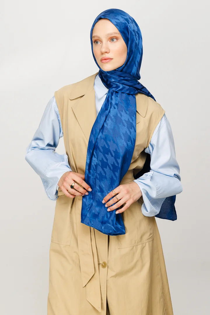 Kazayağı Desen Parlak Jakar Şal